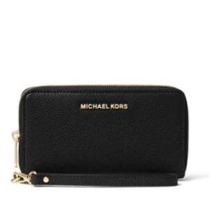 Michael Kors Wristlet - brand new